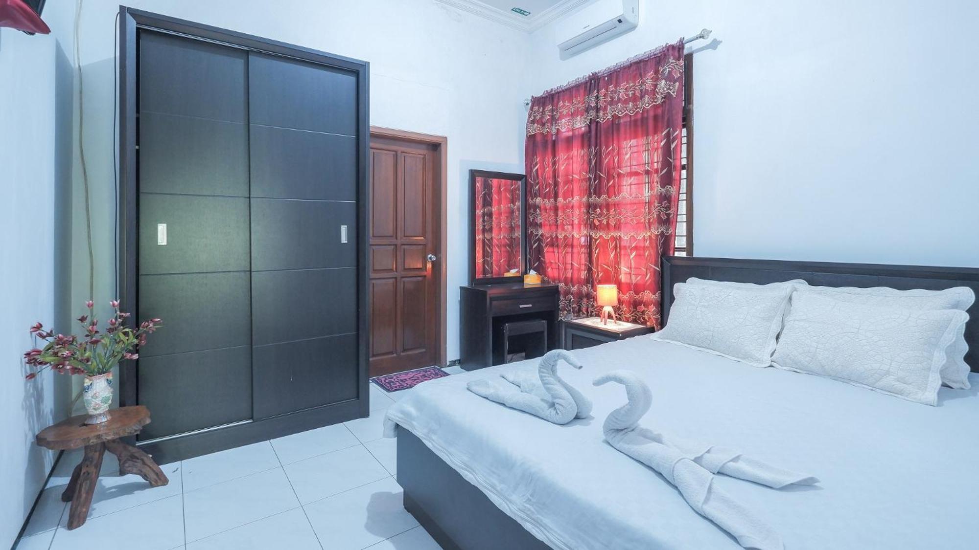 Villa Malang Puncak Buring Exterior foto
